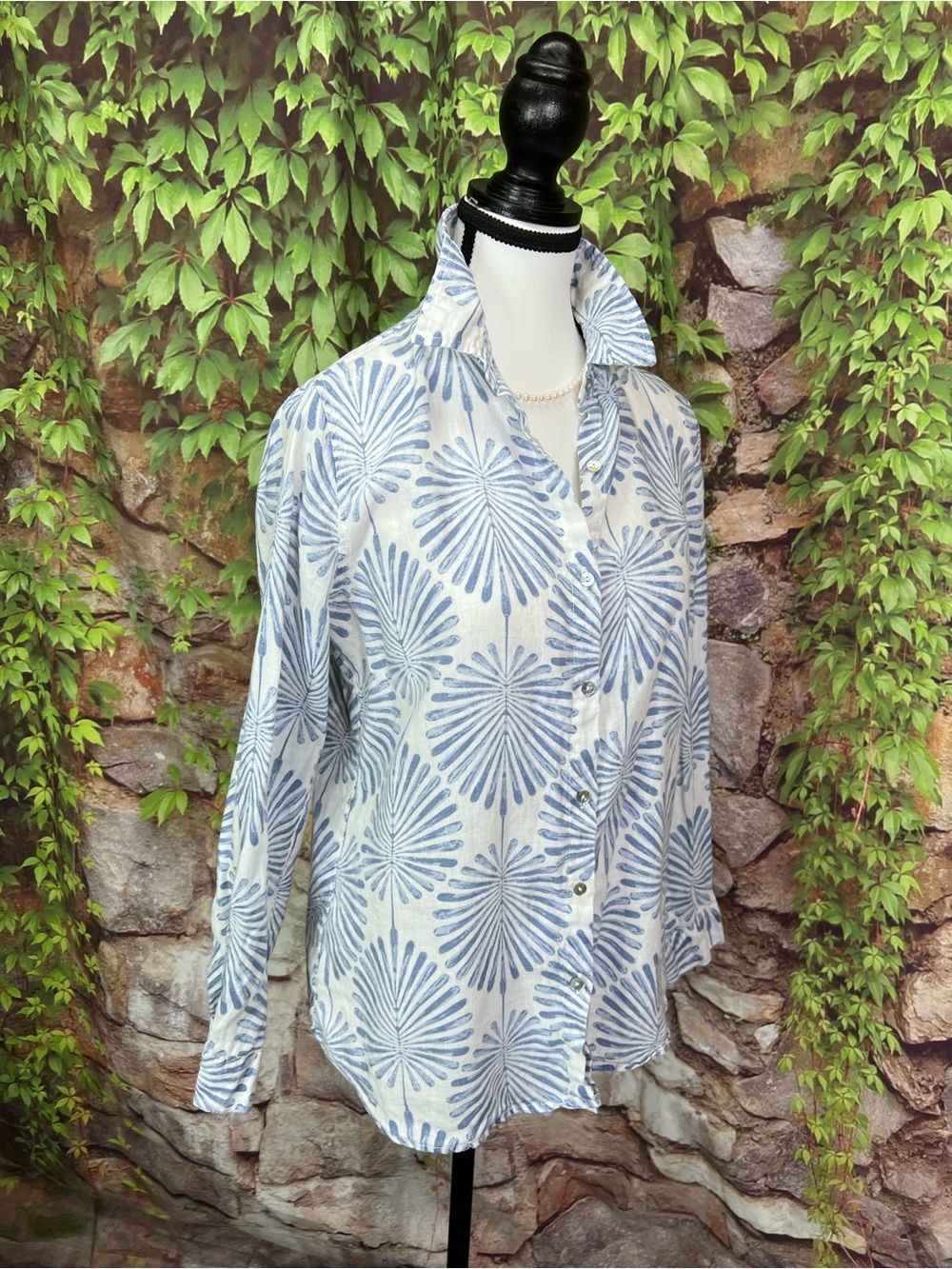 JOIE Blue and White Airy Botanical Print Linen Resortwear Coastal Blouse, S - Picture 11 of 12